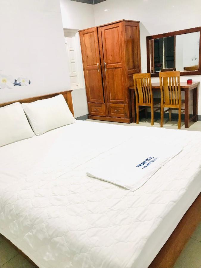 Nha Nghi Tran Duc Aparthotel Phú Mỹ Eksteriør bilde